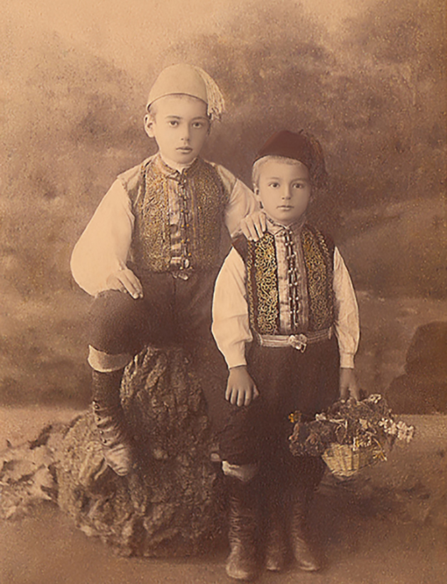 alte bilder restaurieren kinder nachher