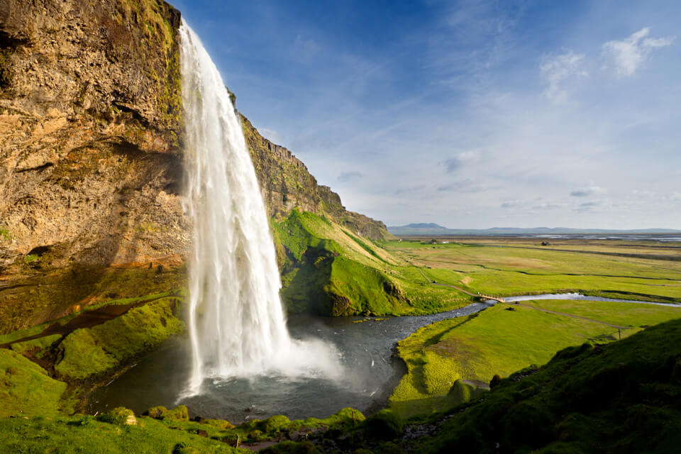 canon ef 85 f/1.2l wide-angle lens example