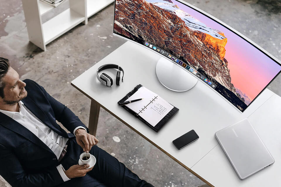 monitor for macbook pro