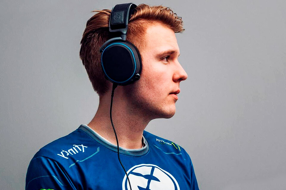 how to choose the best durable gaming headset