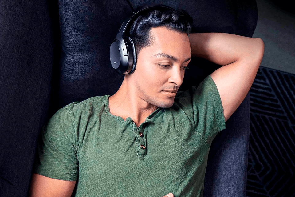 how to choose the best lightweight gaming headset