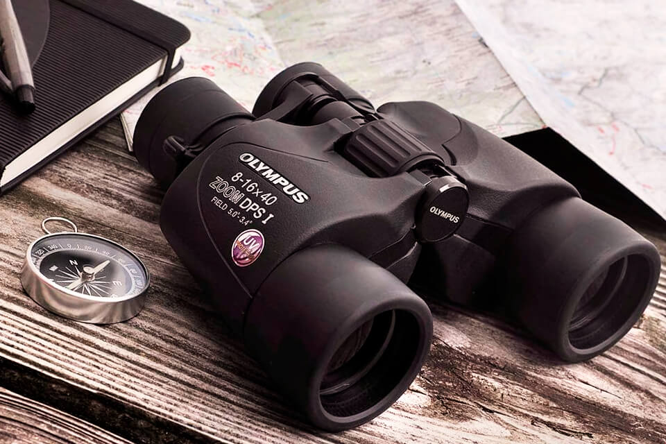 best zoom binoculars