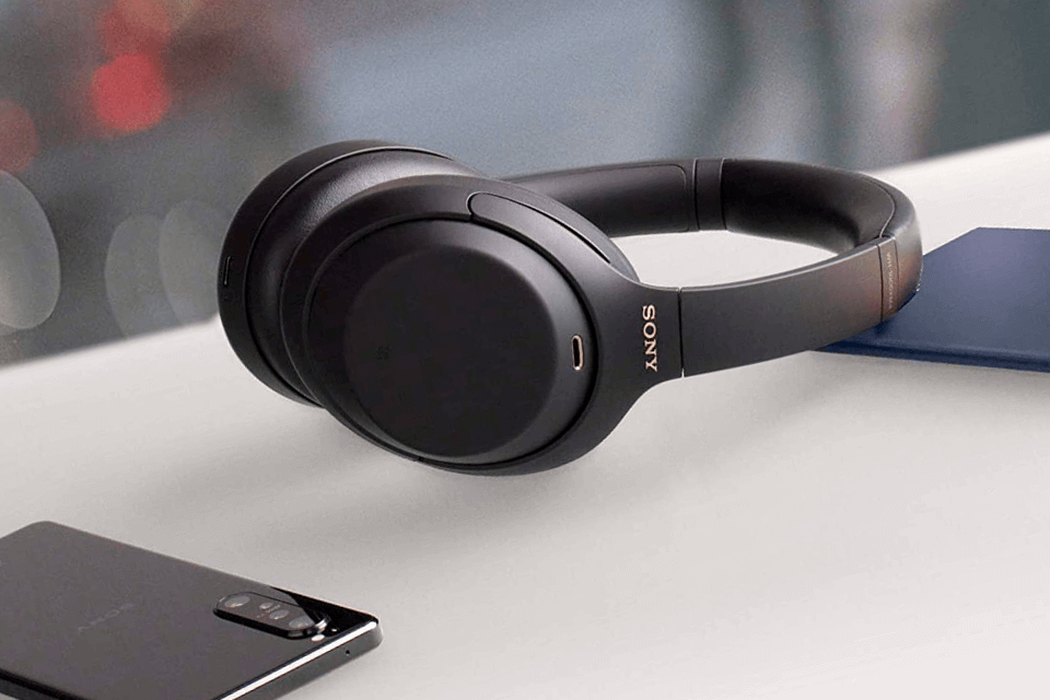 how to choose the best headset for conference calls