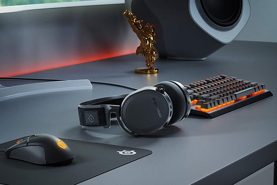 how to choose the best headset for streaming