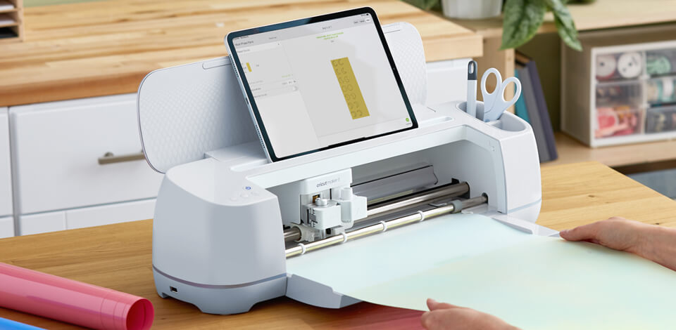 12 Best Software for Cricut to Use in 2024