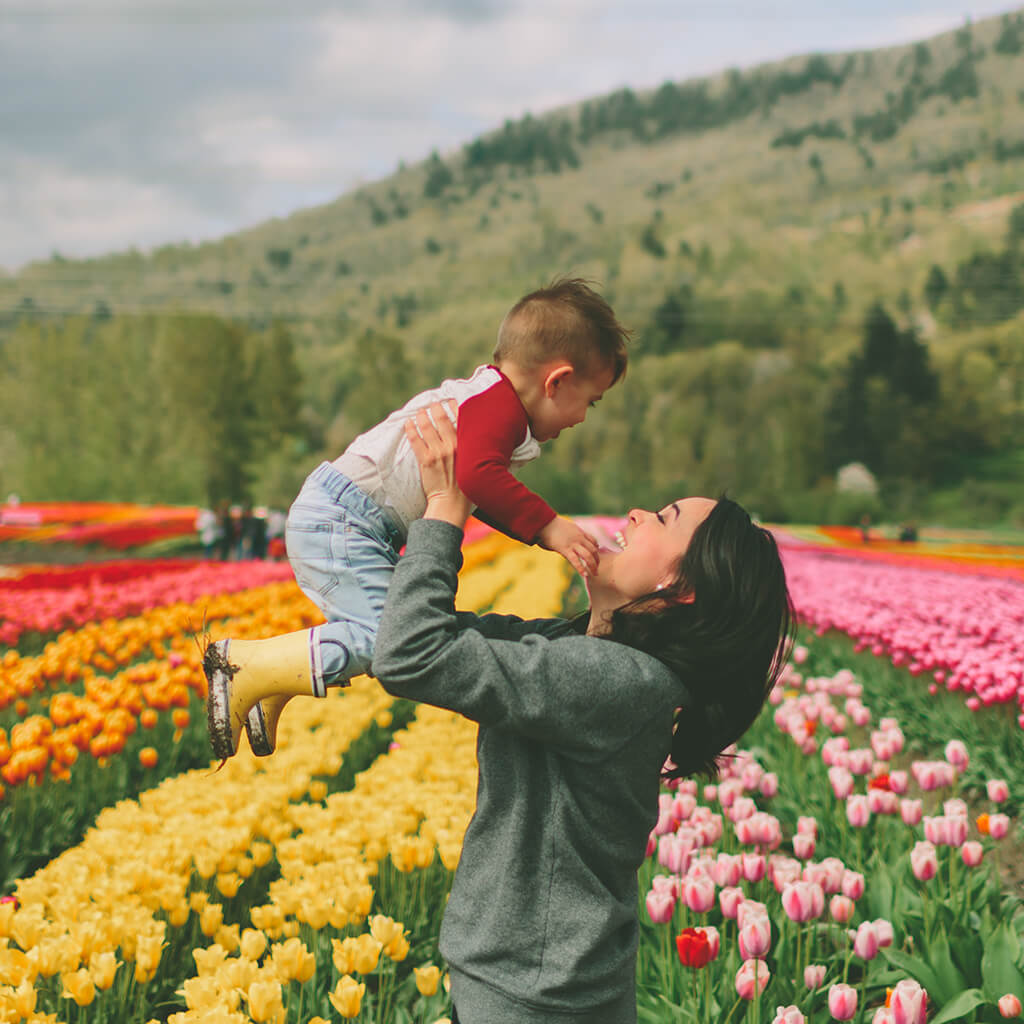 Mother and Son Photography Ideas to Try