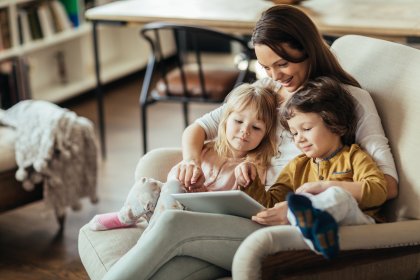 retouching before and after mother with children