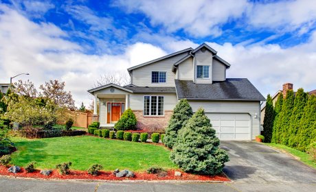 real estate photography editing exterior courtyard lawn